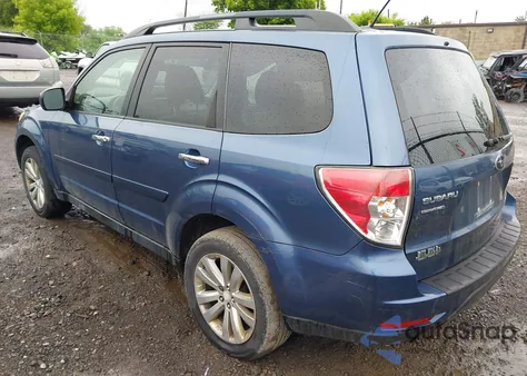 2012 Subaru Forester 2.5X Limited из США, поврежденный, VIN JF2SHAEC6CH406589